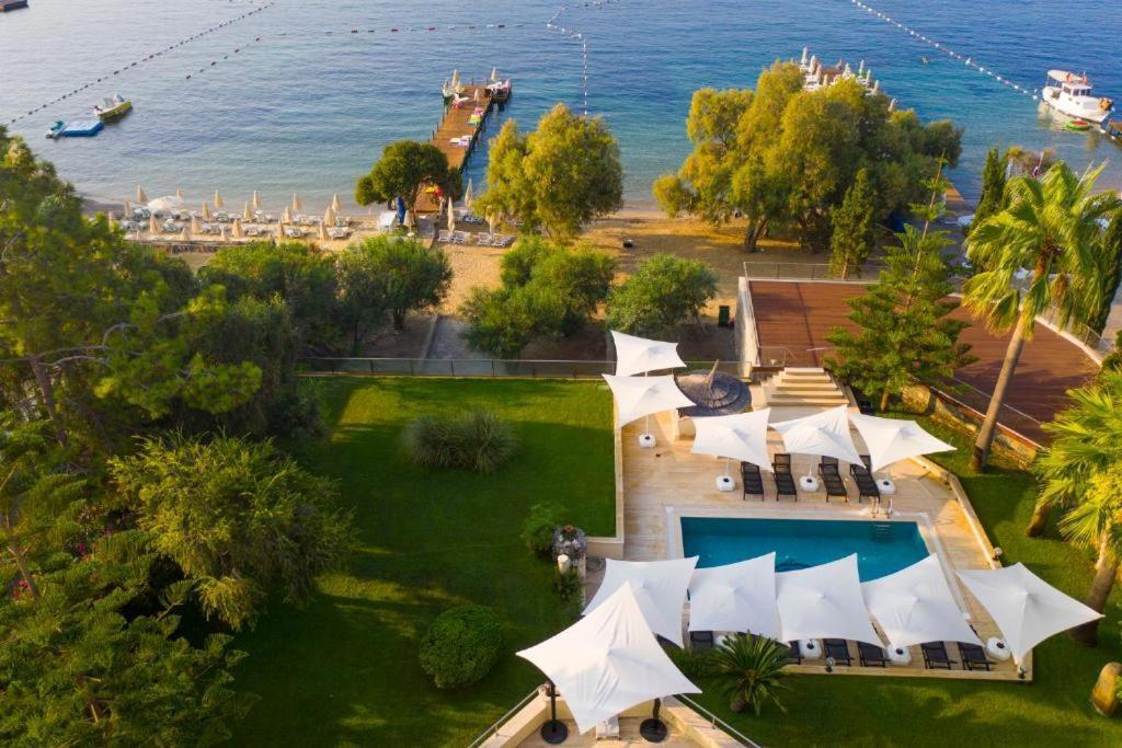 Farrys Boutique Hotel & Beach Club - Yalikavak Bagian luar foto