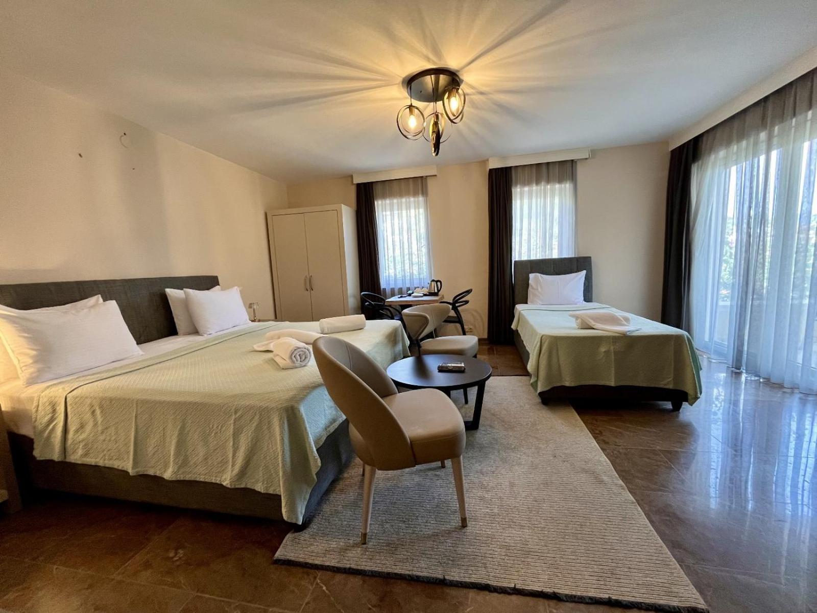 Farrys Boutique Hotel & Beach Club - Yalikavak Bagian luar foto