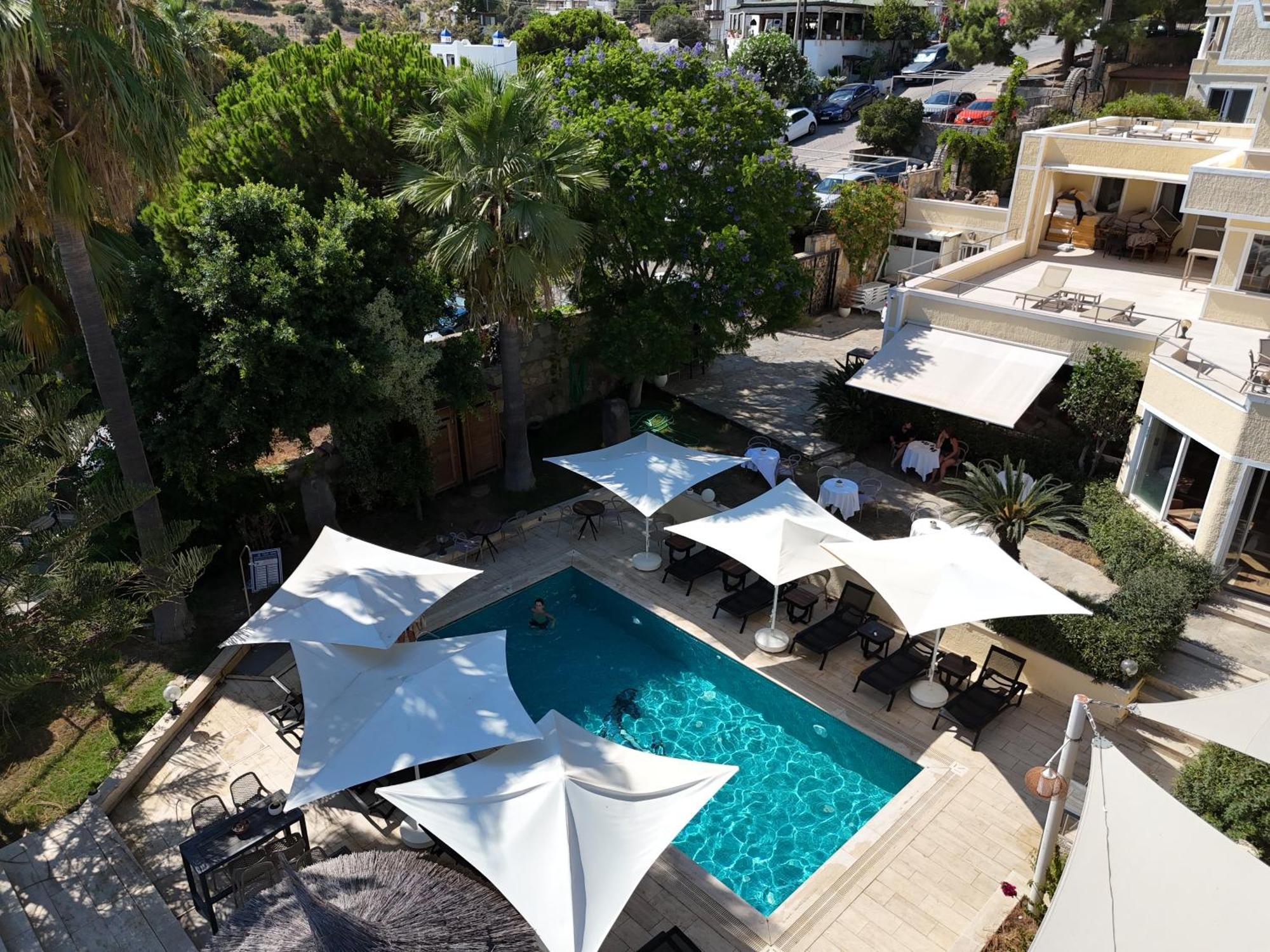 Farrys Boutique Hotel & Beach Club - Yalikavak Bagian luar foto