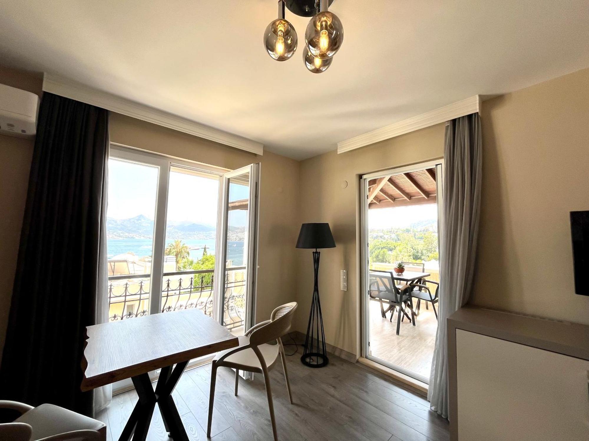 Farrys Boutique Hotel & Beach Club - Yalikavak Bagian luar foto