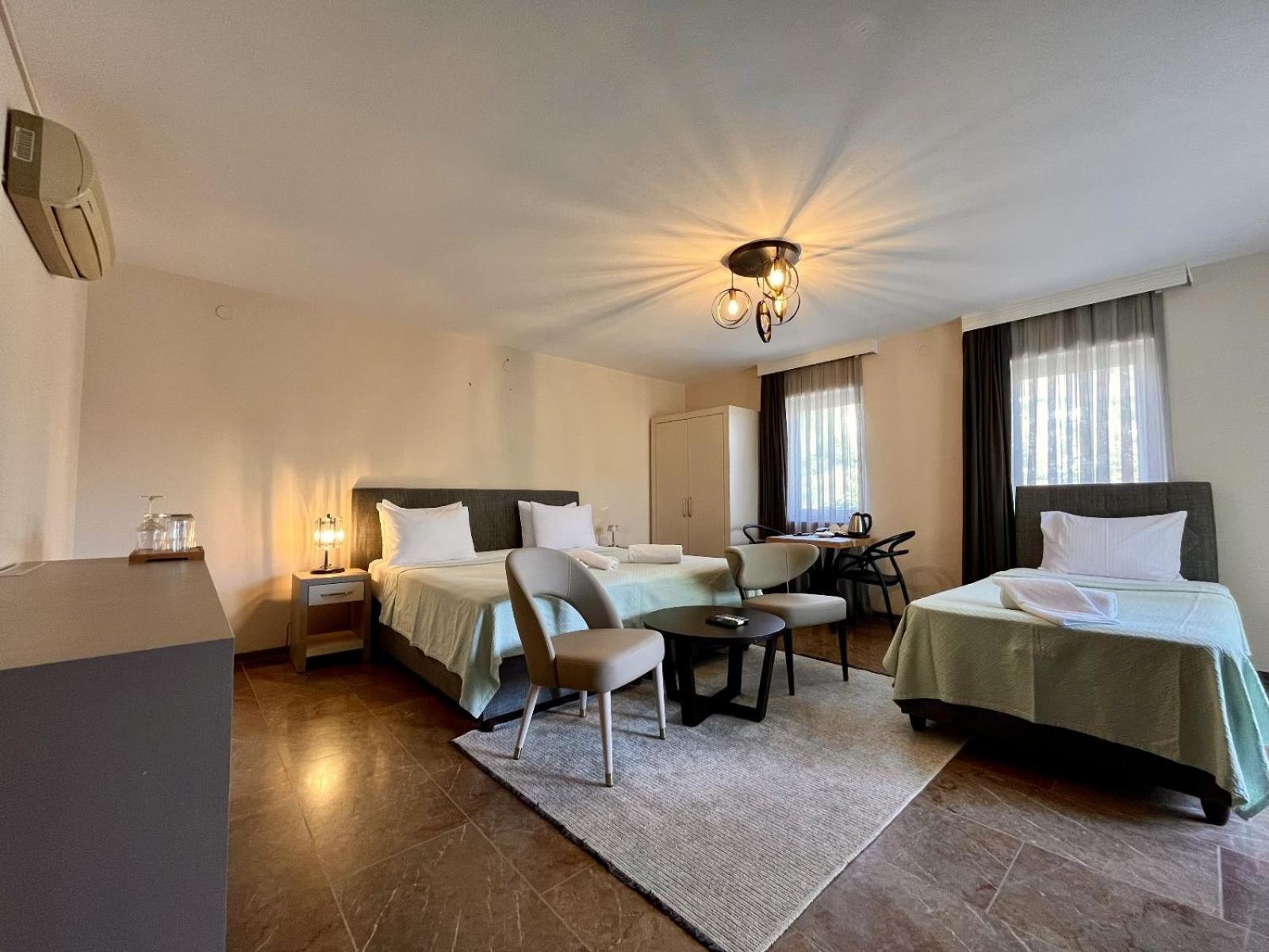 Farrys Boutique Hotel & Beach Club - Yalikavak Bagian luar foto