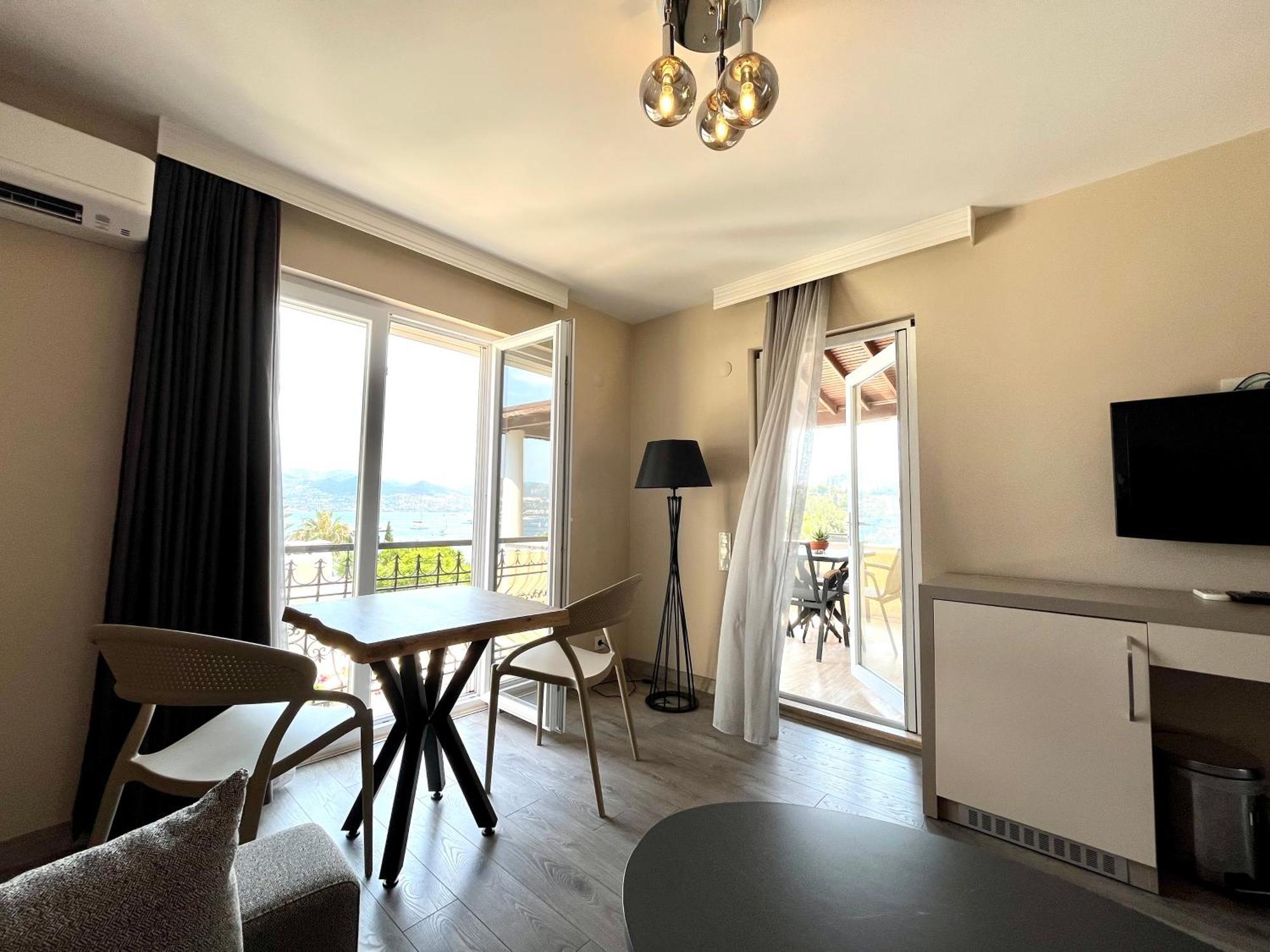 Farrys Boutique Hotel & Beach Club - Yalikavak Bagian luar foto