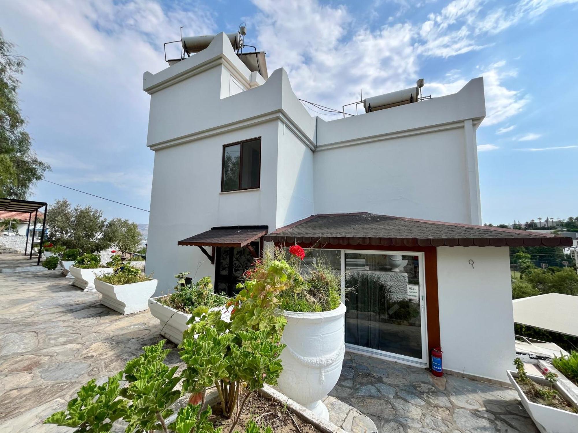 Farrys Boutique Hotel & Beach Club - Yalikavak Bagian luar foto