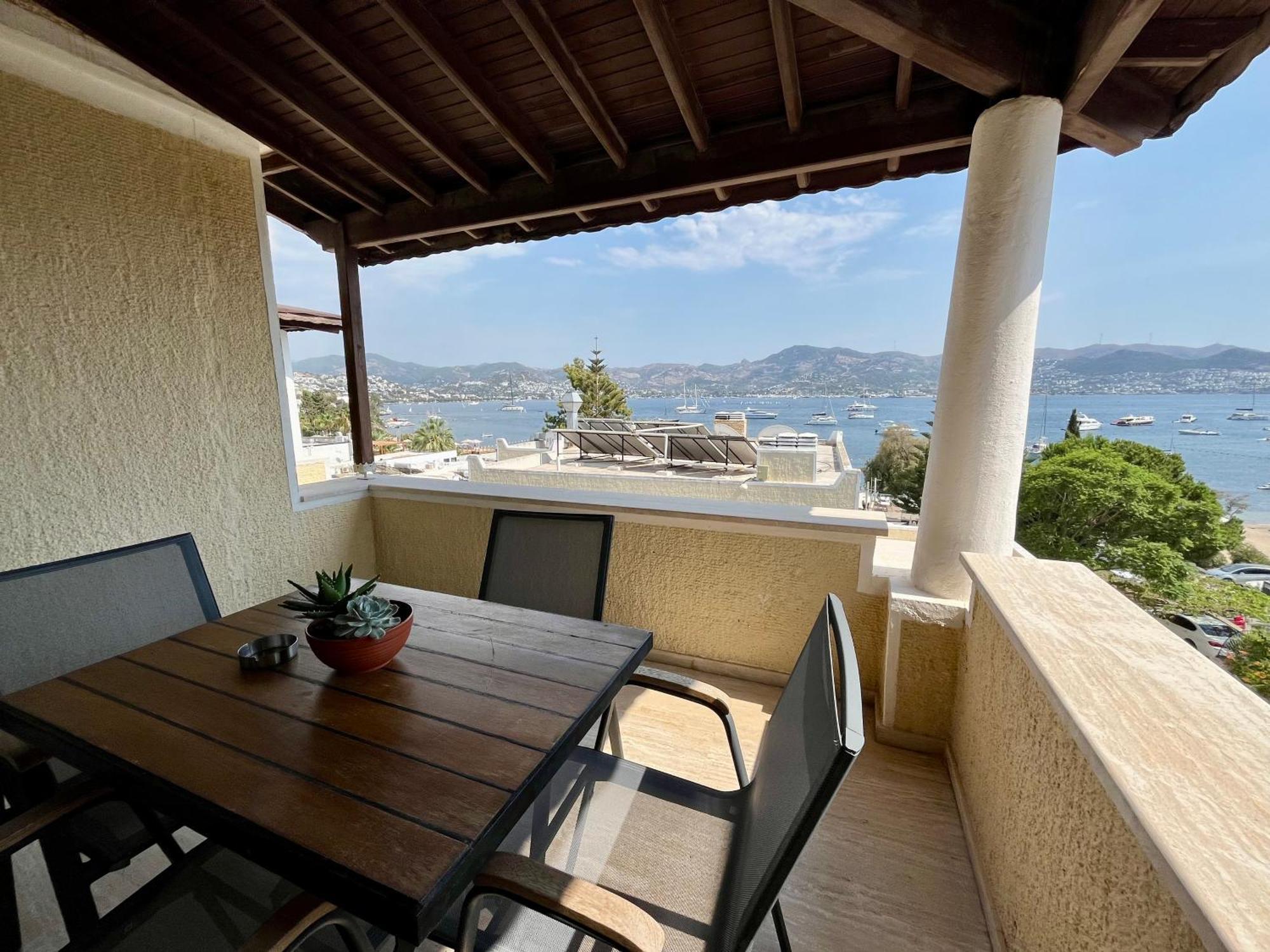 Farrys Boutique Hotel & Beach Club - Yalikavak Bagian luar foto